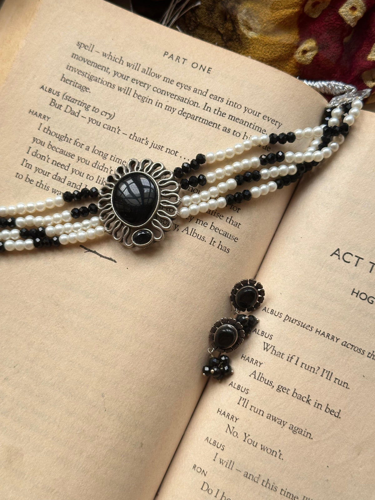 RAMEEN CHOKER SET [CHOKER & JHUMKI][BLACK]