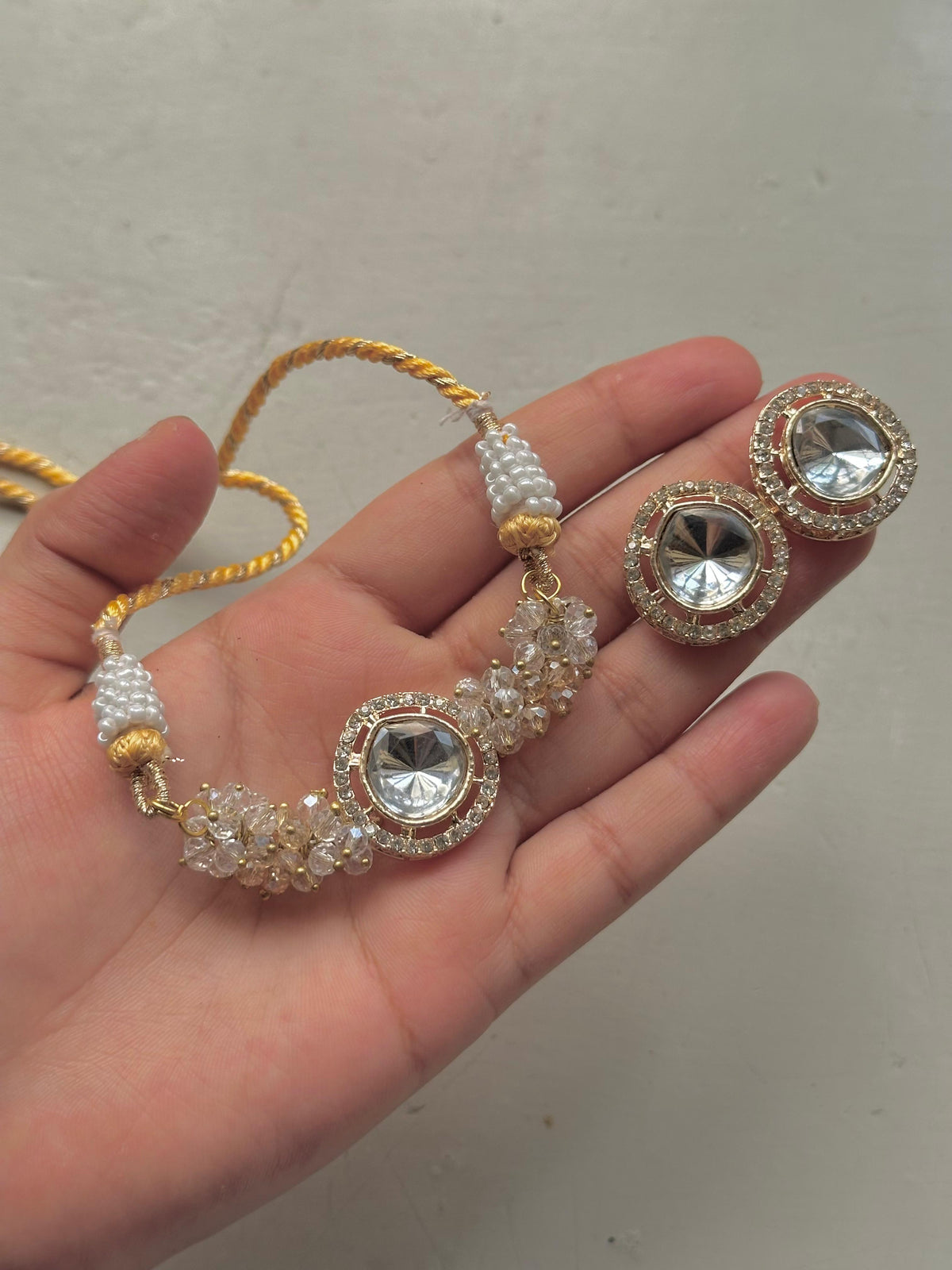 NOOR UN NISA SET [CHOKER WITH EARRINGS]