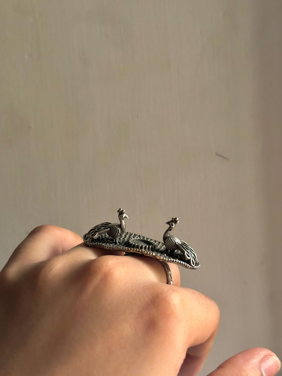 MOR-MORNI RING