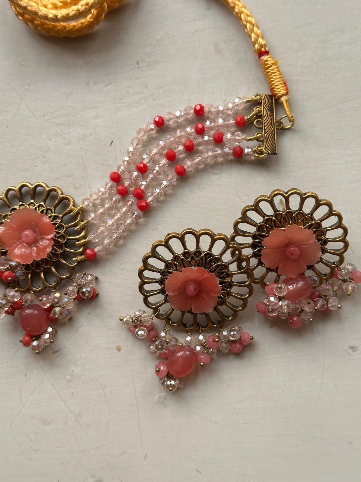 ROZEENA SET [CHOKER WITH EARRINGS]