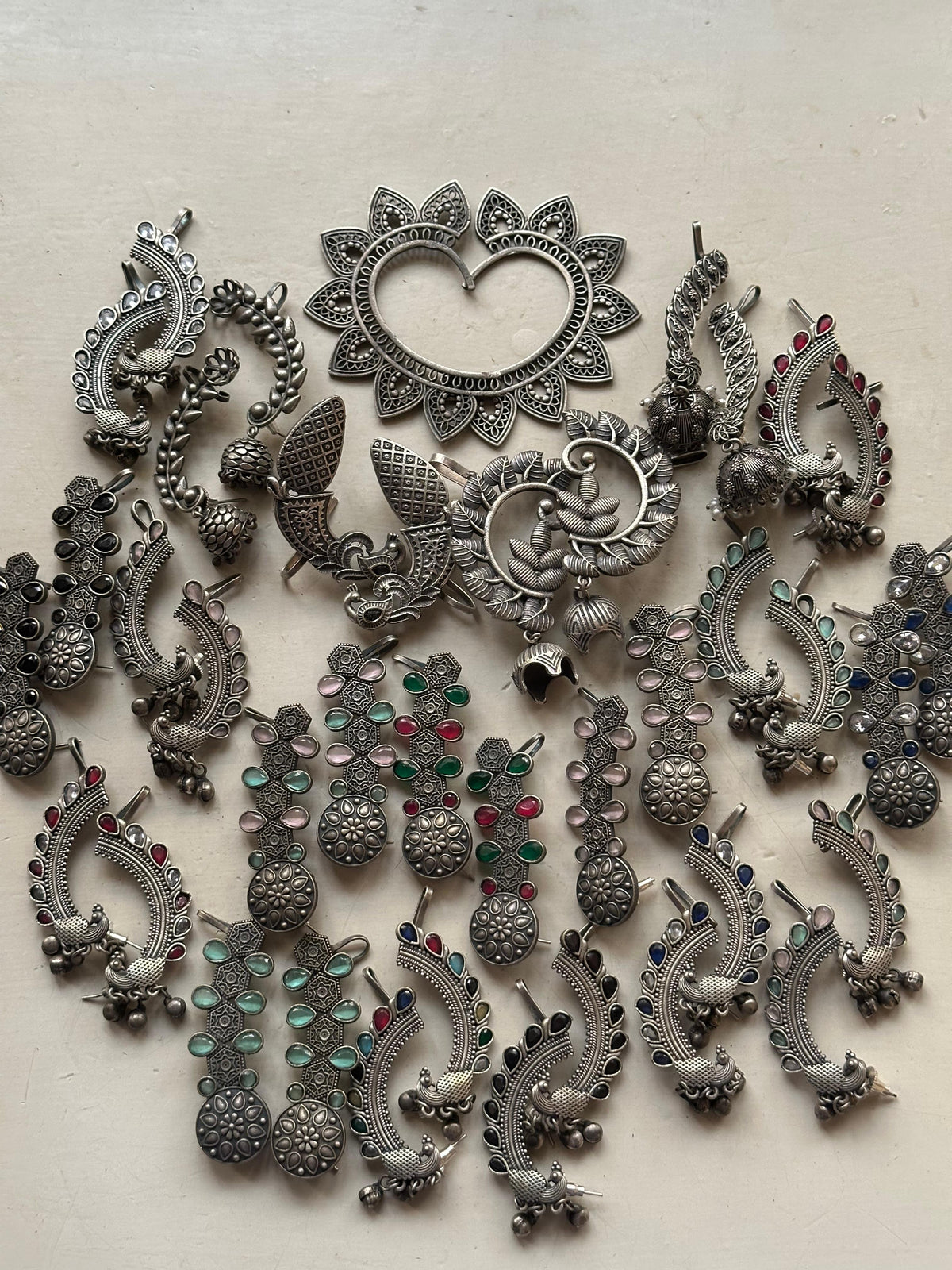 RAVEESHA EARCUFFS