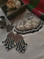 MAHNOOR CHOKER SET