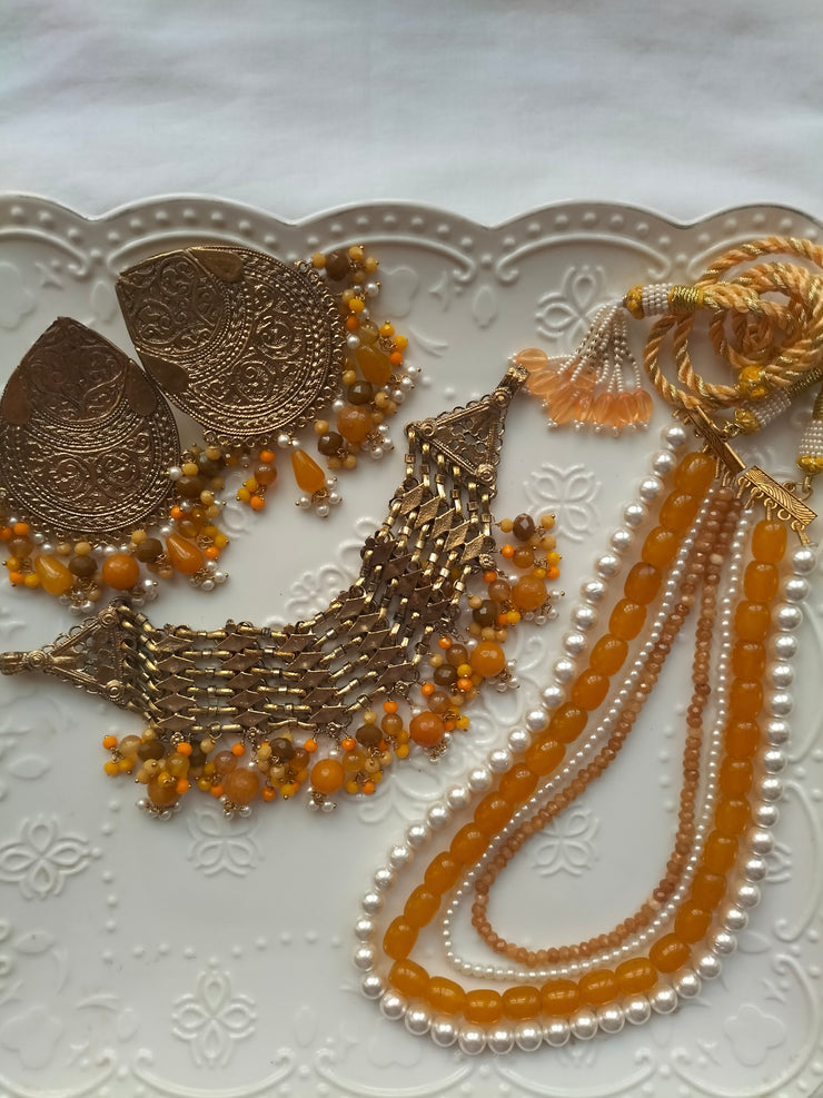 DURR E FISHAN SET (Mala, Choker and Earring)