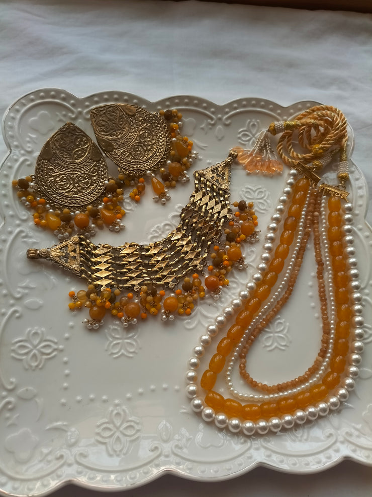 DURR E FISHAN SET (Mala, Choker and Earring)