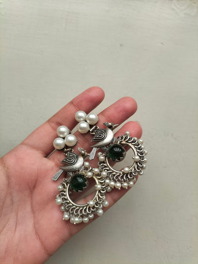 MAYURA EARRINGS (GREEN STONE)