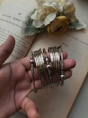 MEHRU BANGLES SET