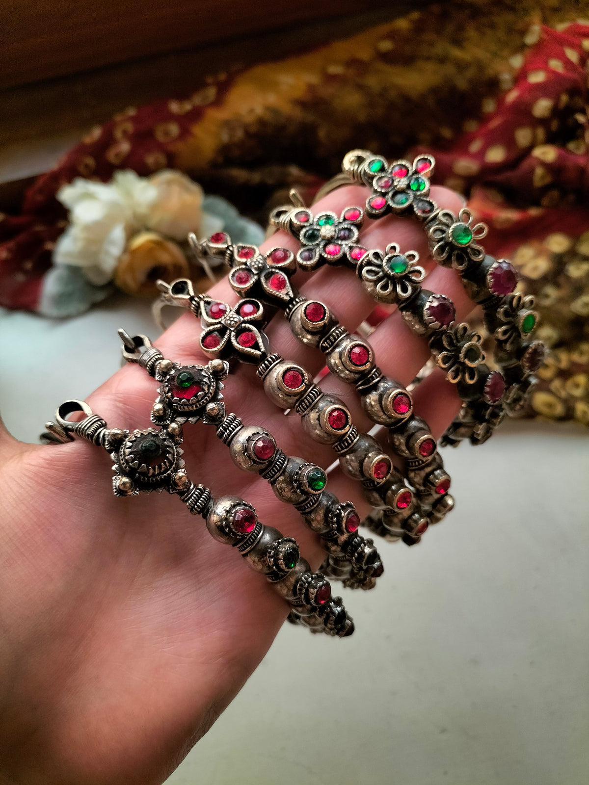 NAZNEEN VINTAGE FOOTCUFF [ EACH]