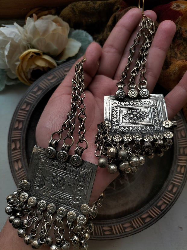 VINTAGE CUBE EARRINGS