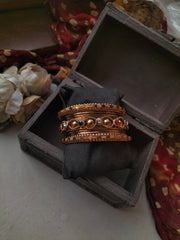 GOLDEN GRACE BANGLES