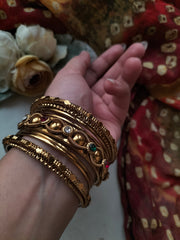 GOLDEN GRACE BANGLES
