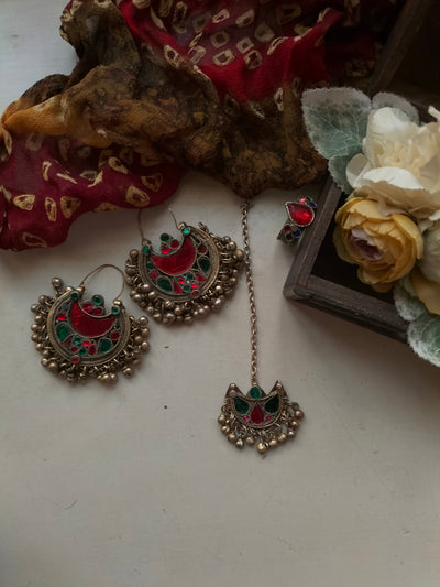 VINTAGE BALI SET (includes Bali Pair, a Teeka and a Ring)