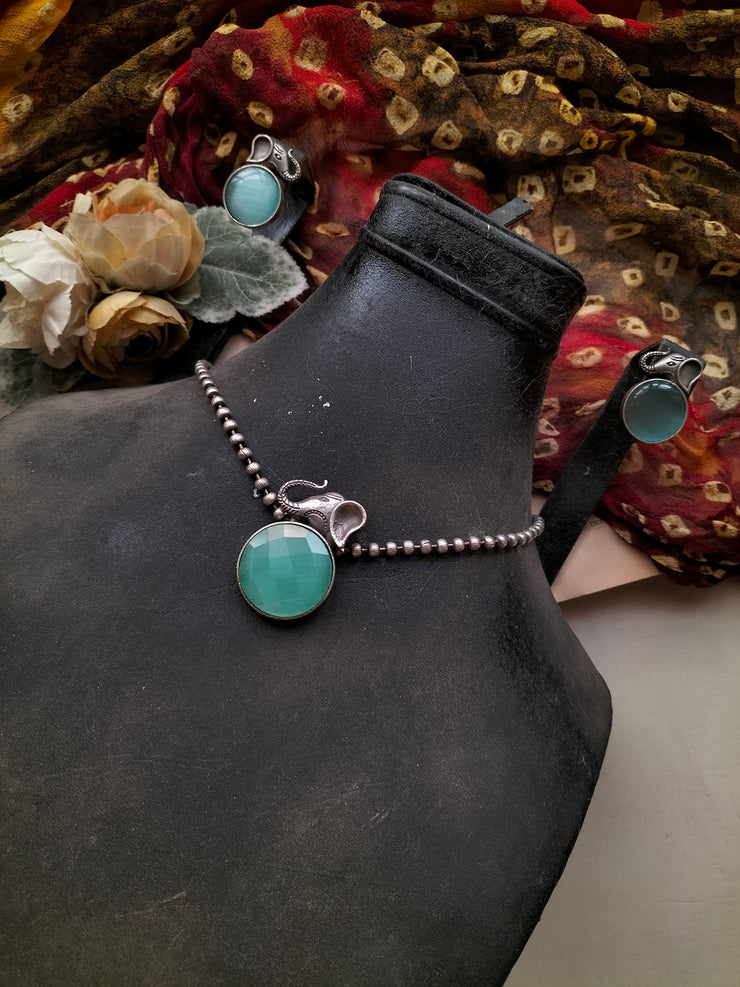 ELEPHANT SET [Includes a neckpiece, a pair of ear studs & a nose cuff]
