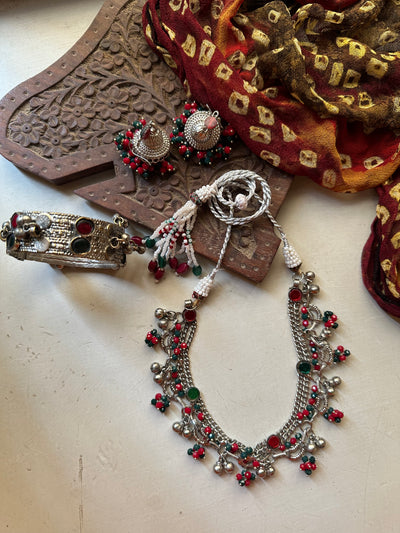 ZUNAIRA  VINTAGE  SET [includes choker, jhumka pair and handcuff]