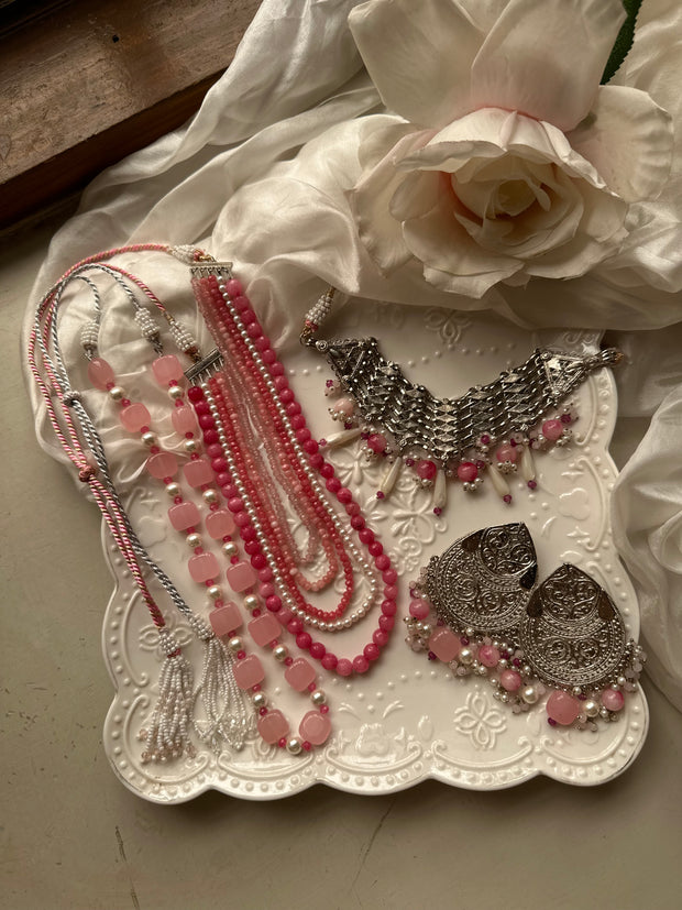 GULABI. KHWAB. MALA. SET [Includes a choker, earrings pair with saharay, three layered mala and single layer mala]