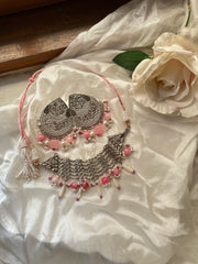 GULAABI KHWAAB CHOKER SET [Includes a choker and earrings with saharay]