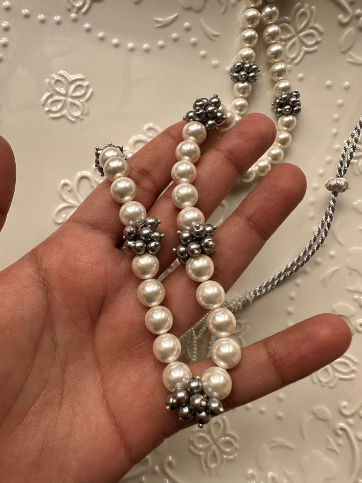 ABGEENA MALA SET [INCLUDES MALA AND EARRINGS]