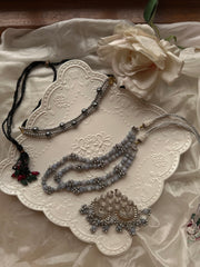 JAWERIYA CHOKER AND MALA SET[ Includes a mala , a choker and earrings]