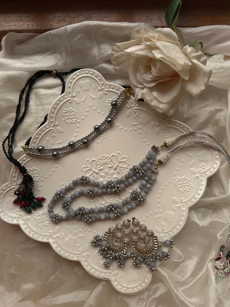 JAWERIYA CHOKER AND MALA SET[ Includes a mala , a choker and earrings]