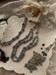 JAWERIYA CHOKER AND MALA SET[ Includes a mala , a choker and earrings]