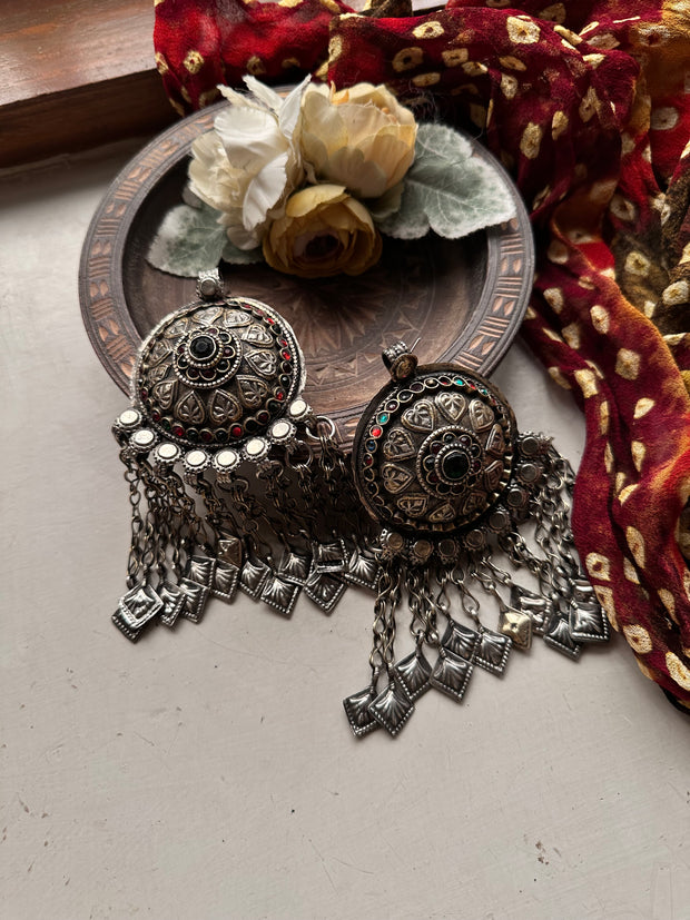 GULALAEE VINTAGE EARRINGS ( with saharay)