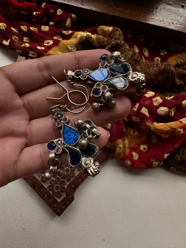 NEELI VINTAGE SET [Includes a choker and earrings]