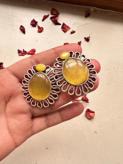FARTASHIA EARSTUDS [YELLOW]