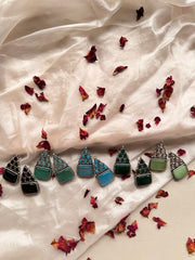 SHAZRAA EARSTUDS [ ICE BLUE]