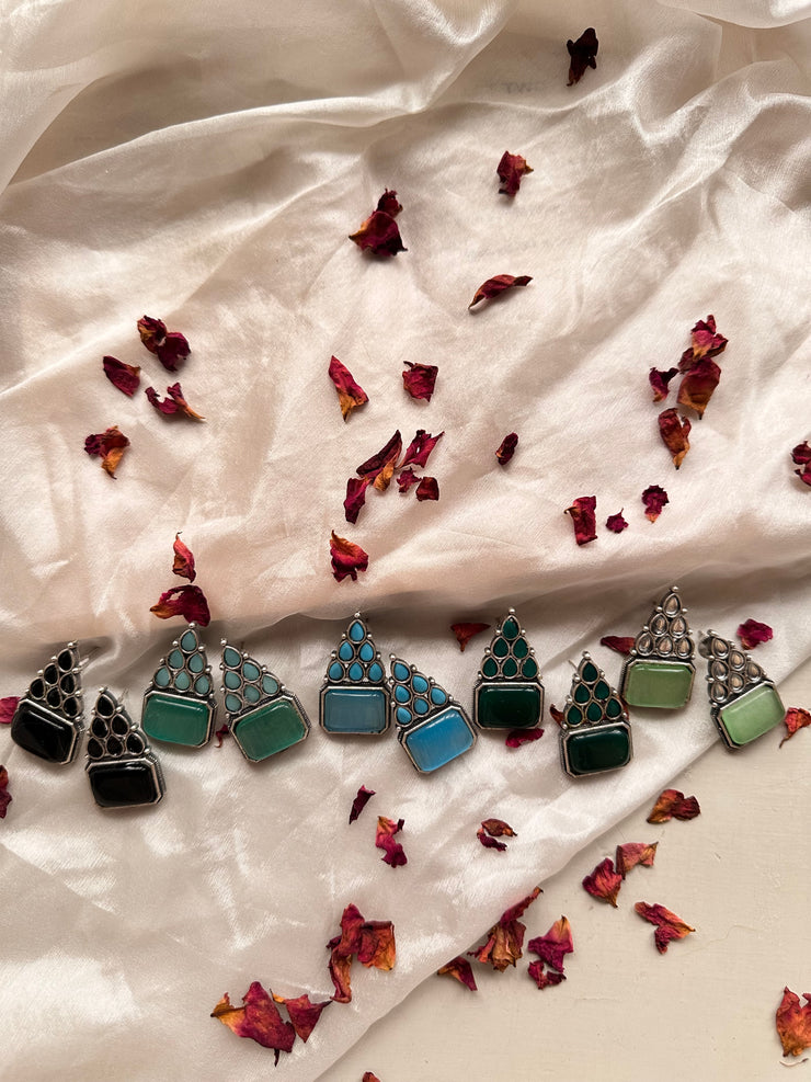 SHAZRAA EARSTUDS [ ICE BLUE]