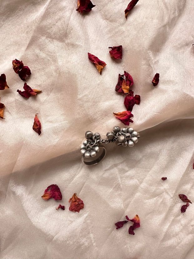 FARNAAZ RING