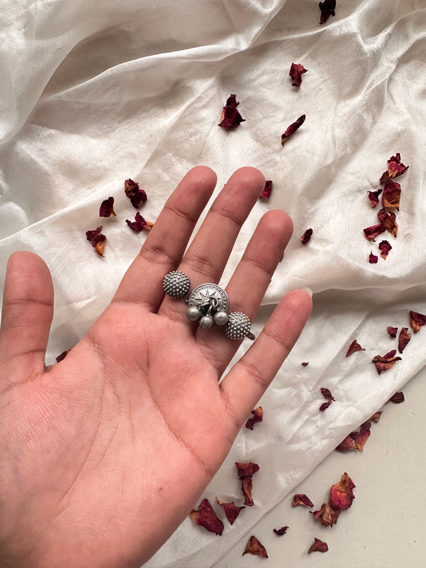 SHAHANA. RING