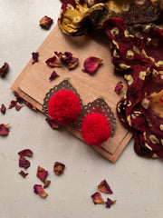 POMPOM EARSTUDS