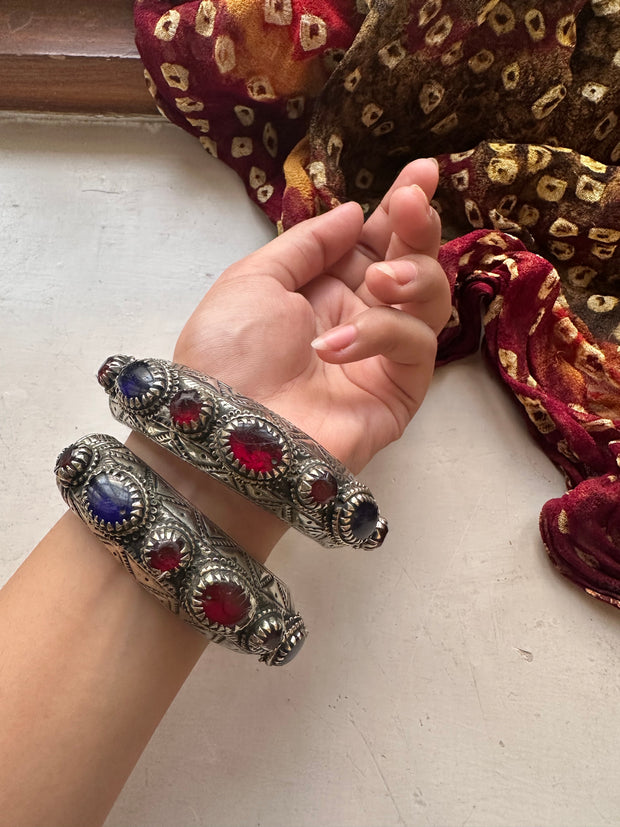 GULALAEE VINTAGE HANDCUFF [ONE CUFF]
