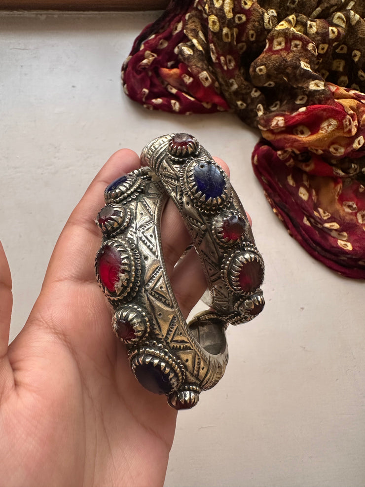 GULALAEE VINTAGE HANDCUFF [ONE CUFF]