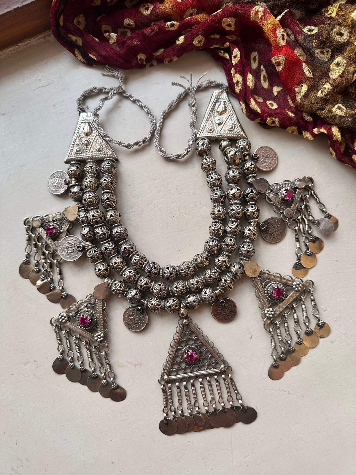 PARIINAAZ VINTAGE HAAR