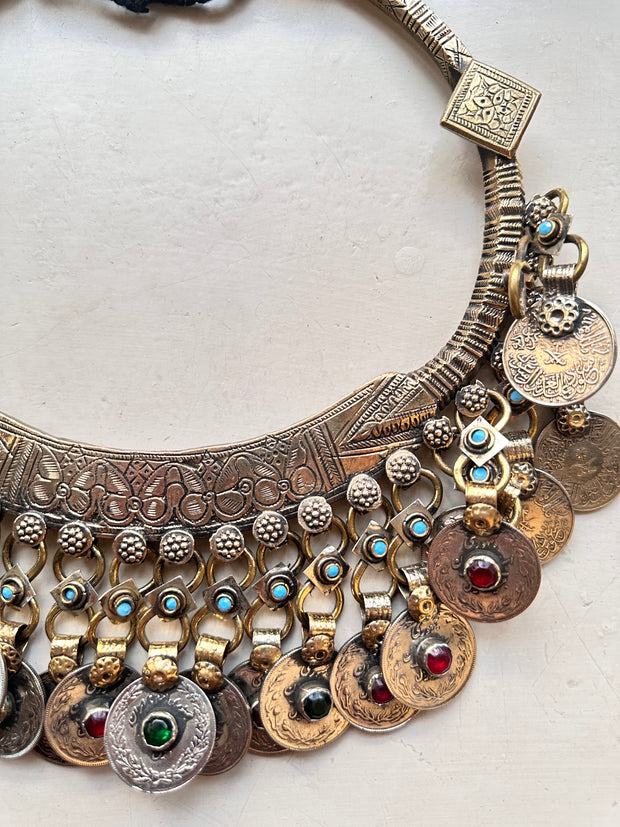 MEERAAS VINTAGE HASLI [BIG IN SIZE]