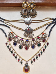 ZARMEENA VINTAGE CHOKER [GREEN STONE]