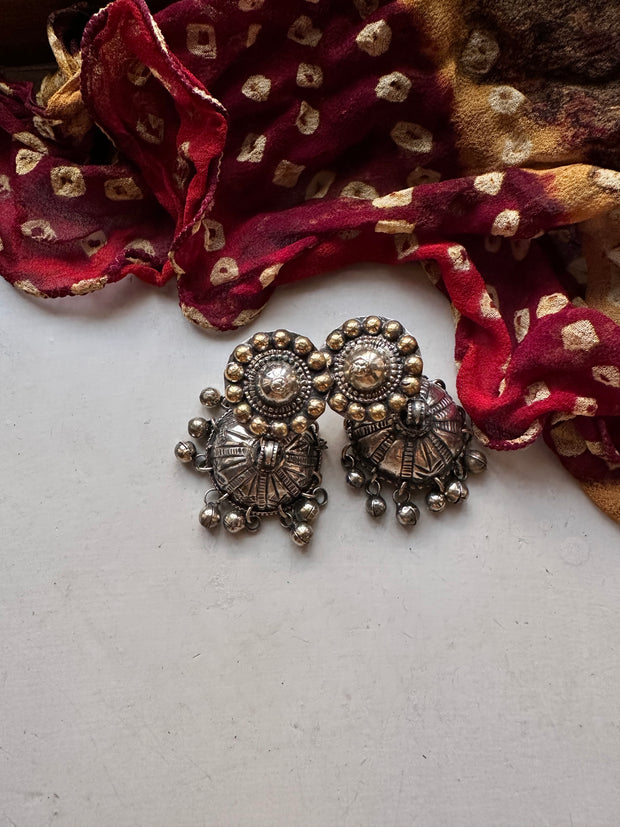 NAAZGUL VINTAGE JHUMKA