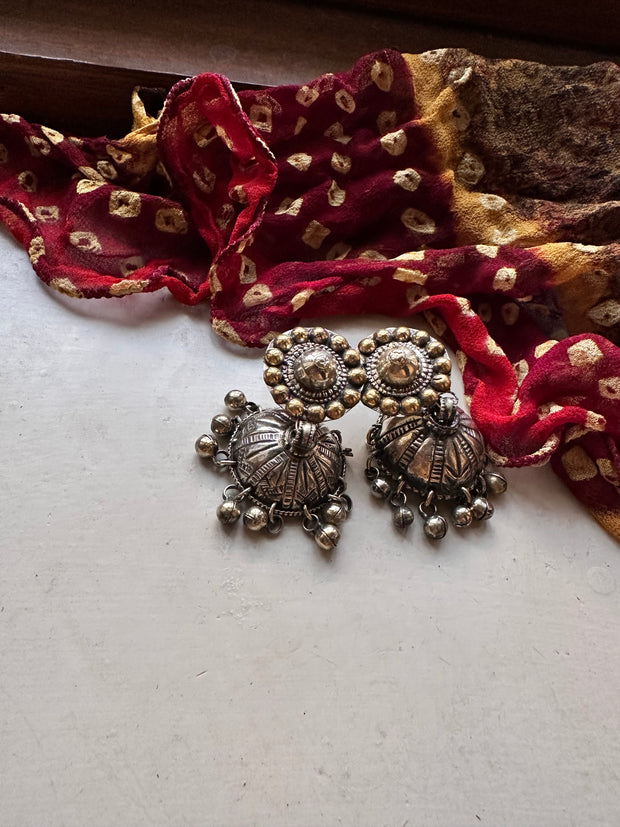 NAAZGUL VINTAGE JHUMKA