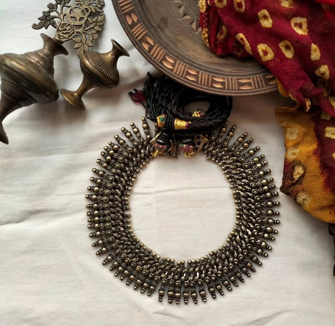 DURKHANAY VINTAGE CHOKER