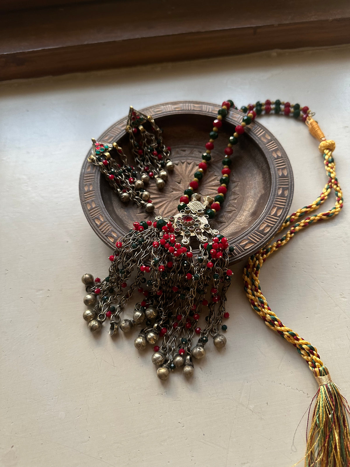 AANYAA MALA SET [INCLUDES A MALA AND EARRINGS PAIR]