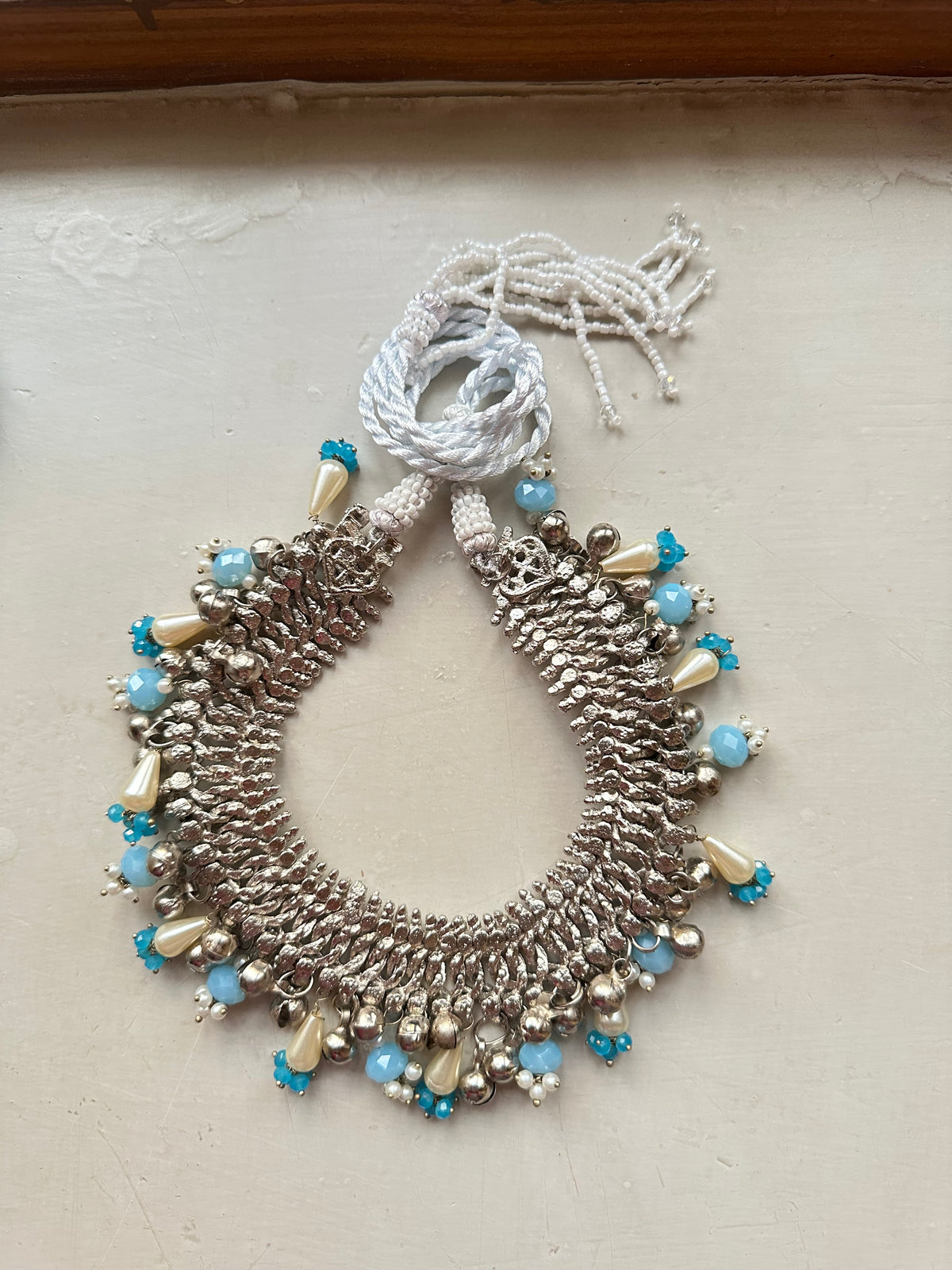 JALPARII VINTAGE CHOKER [silver lacquer polish]