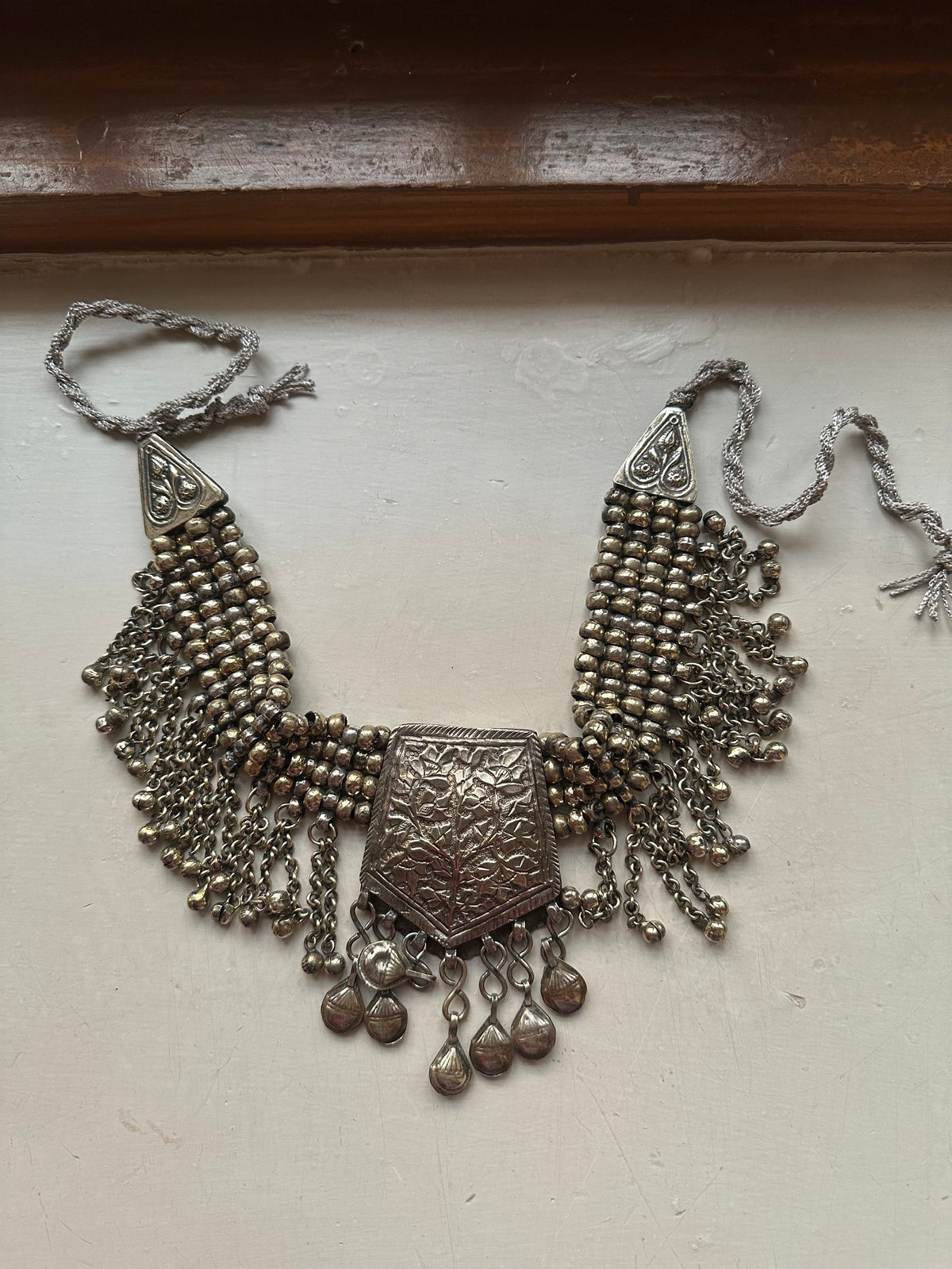 NOOR E NAYAAB VINTAGE CHOKER