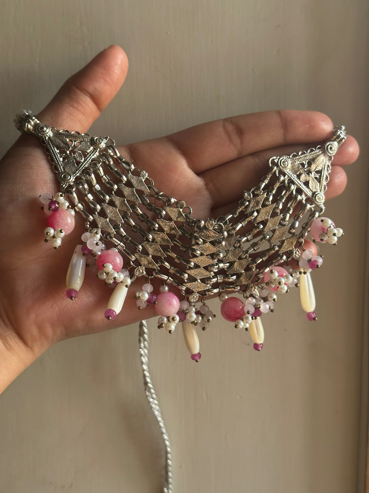 GULAABI KHWAAB CHOKER [SILVER PLATED WITH SHELL PEARLS & SEMI PRECIOUS STONES