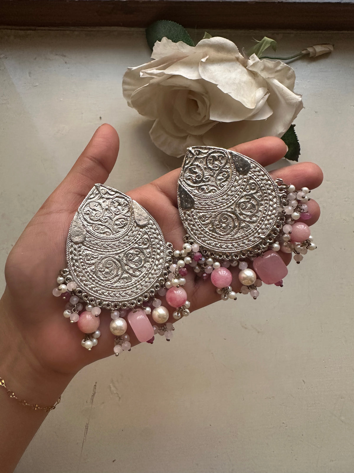 GULAABI KHWAAB EARRINGS [WITH SAHARAY]