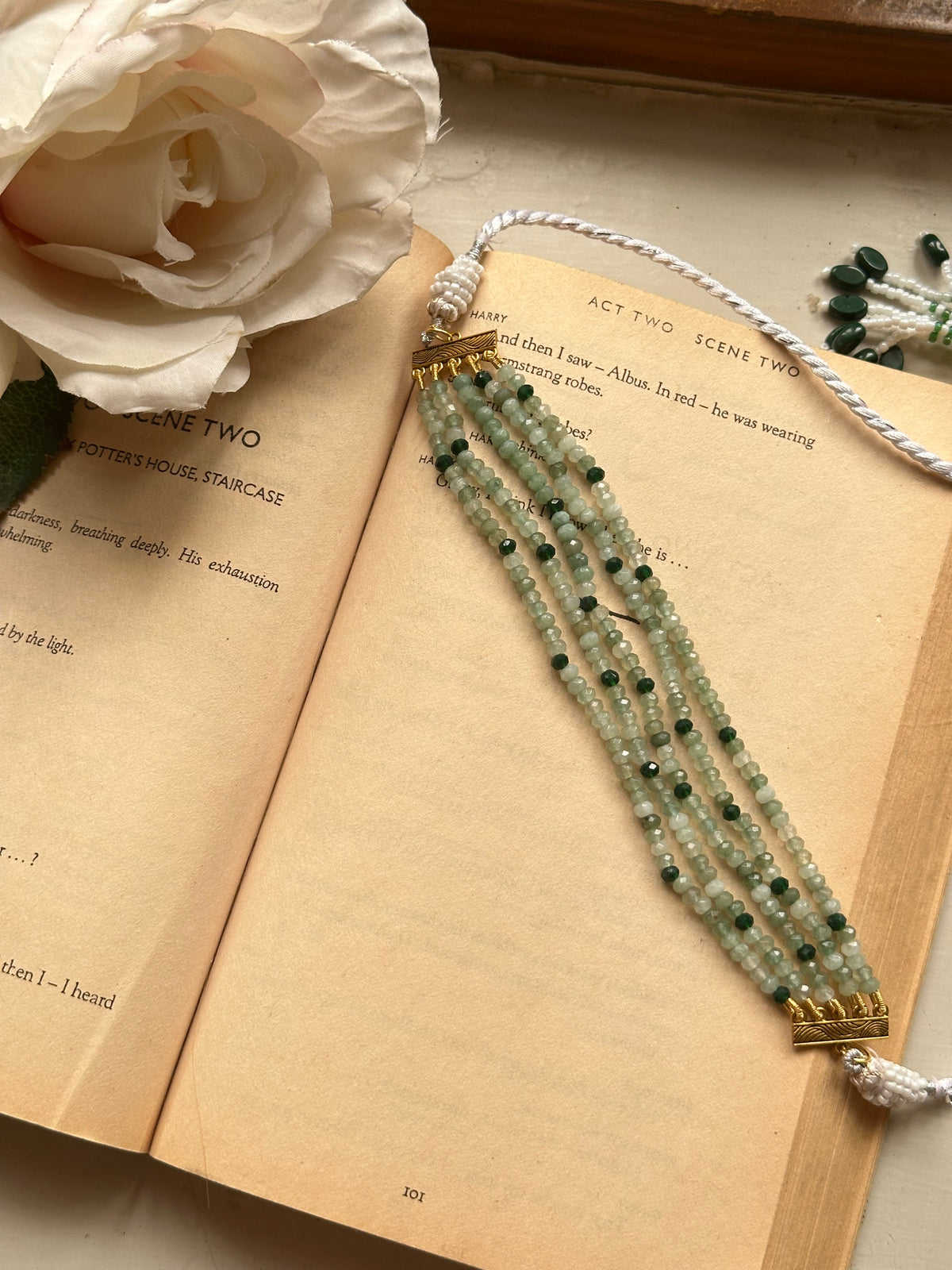 HEER CHOKER [SEMI PRECIOUS STONES]