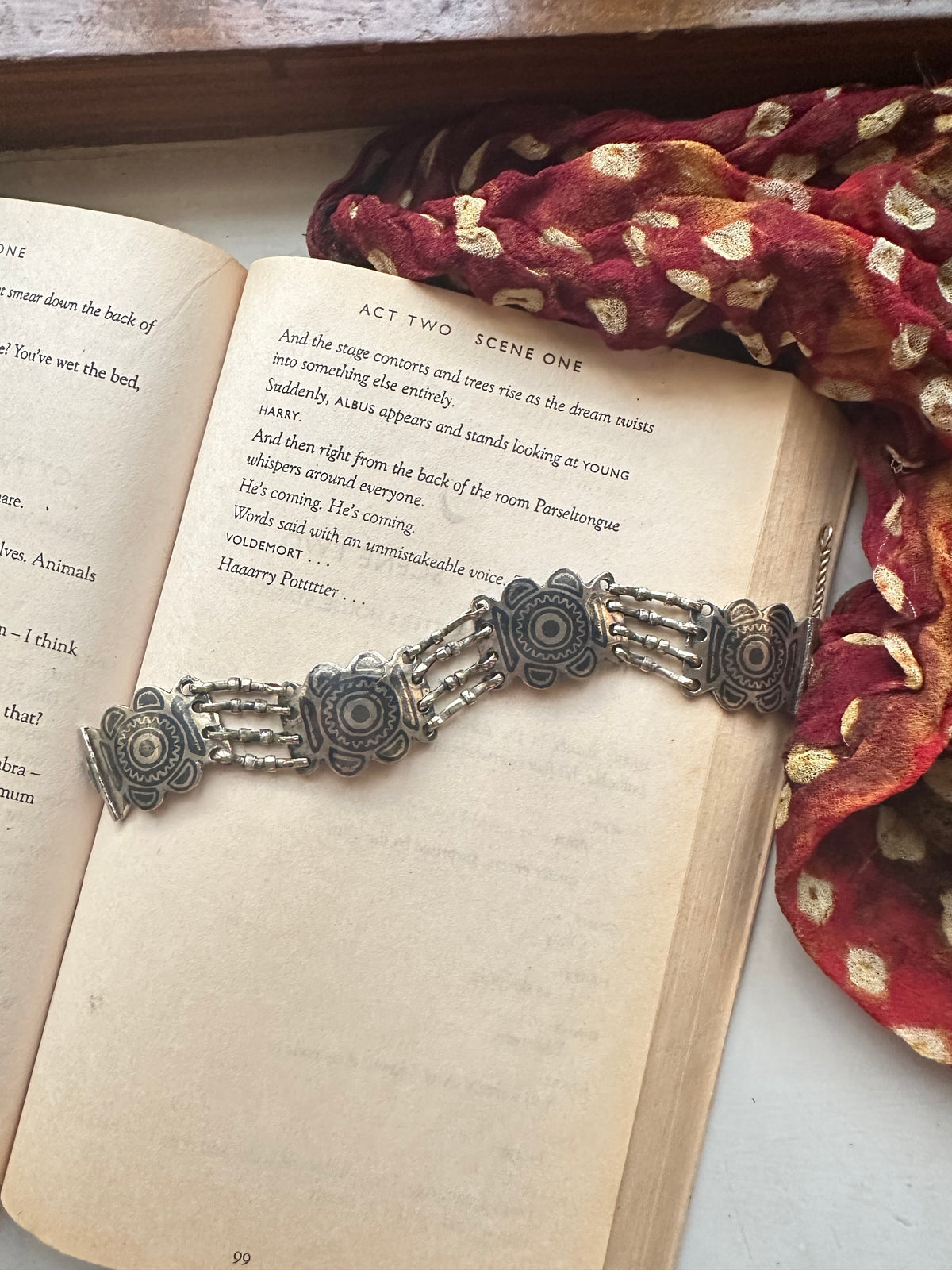 MEENAKAARI VINTAGE BRACELET [WITHOUT STONE]