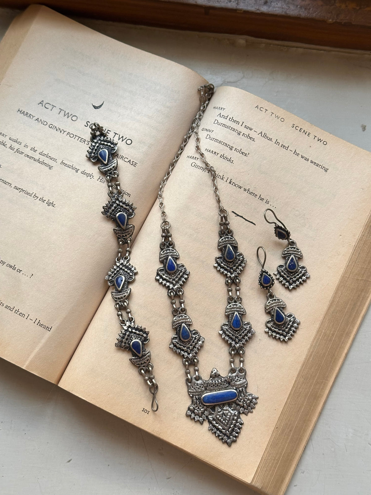 LAPIS VINTAGE SET [INCLUDES MALA, EARRINGS AND BRACELET]
