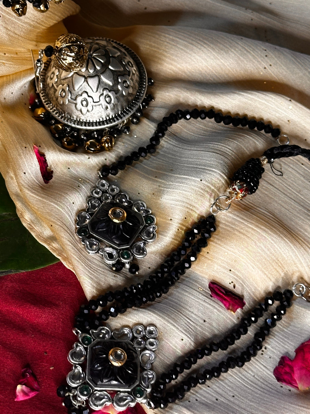 MAHROSH JHUMKA SET [JHUMKA WITH CHOKER AND TEEKA]