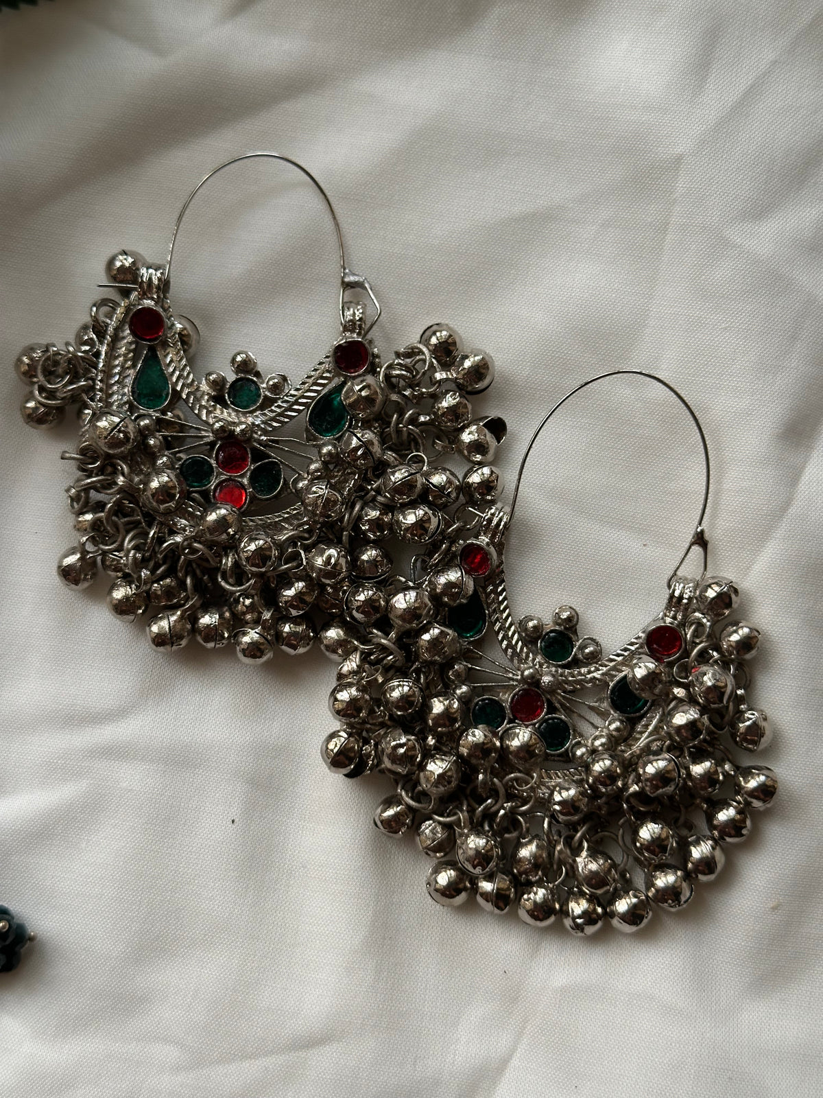 SCARLET IVY VINTAGE SET [INCLUDES CHOKER & BALI]