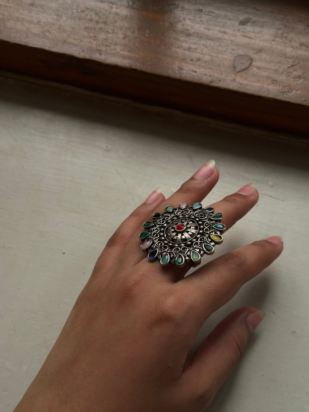 GUL MEENA RING [MUTI STONES]